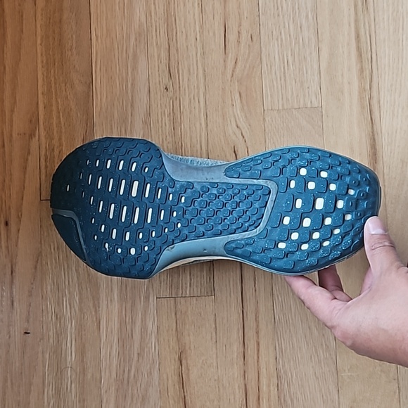 Nike men's zoomx running shoes size 10.5 used - Picture 6 of 9